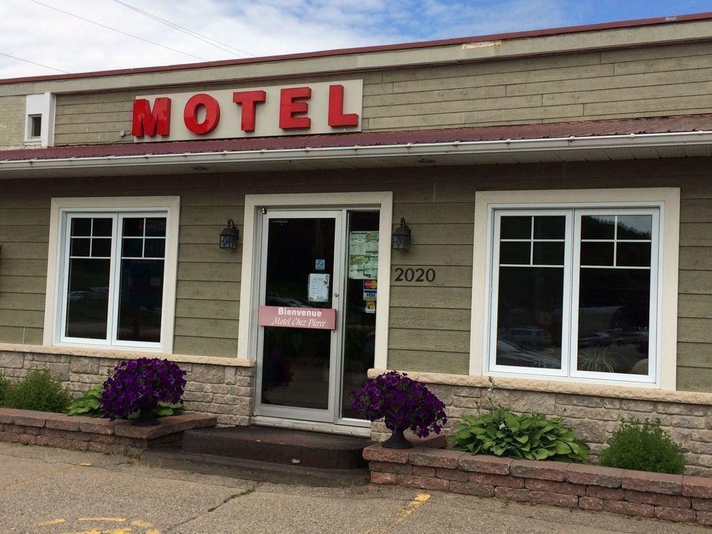 Le 2020 Charlevoix Motel La Malbaie Exterior photo